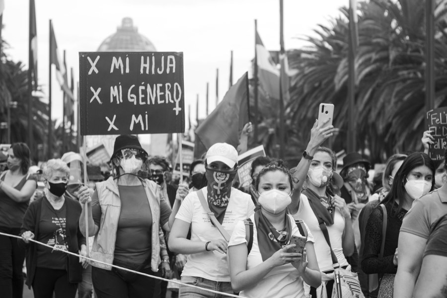 Oro De Las Pulgas - People